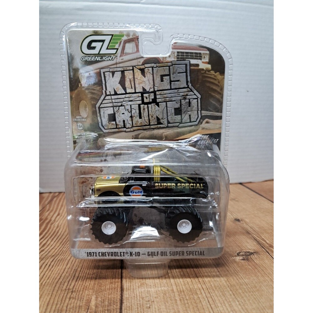 2025 Greenlight Kings of Crunch Super Special 1971 Chevrolet K-10 NIB